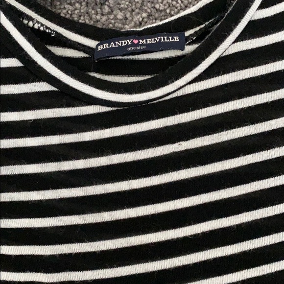 BRANDY MELVILLE TSHIRT DRESSES - Picture 3 of 3